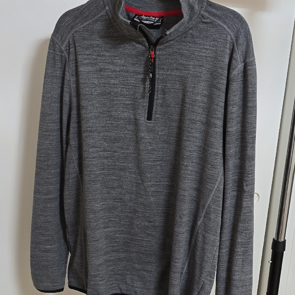 Avalanche Weatherproof Gray Quarter-Zip Pullover
